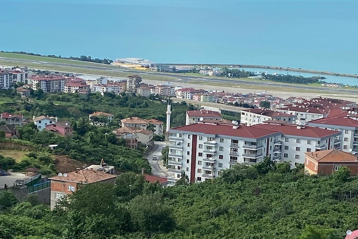 YEŞİLKÖY MAHALLESİ HAVALİMANI